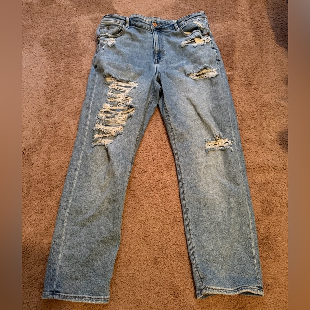 American Eagle Mom Jean size 14